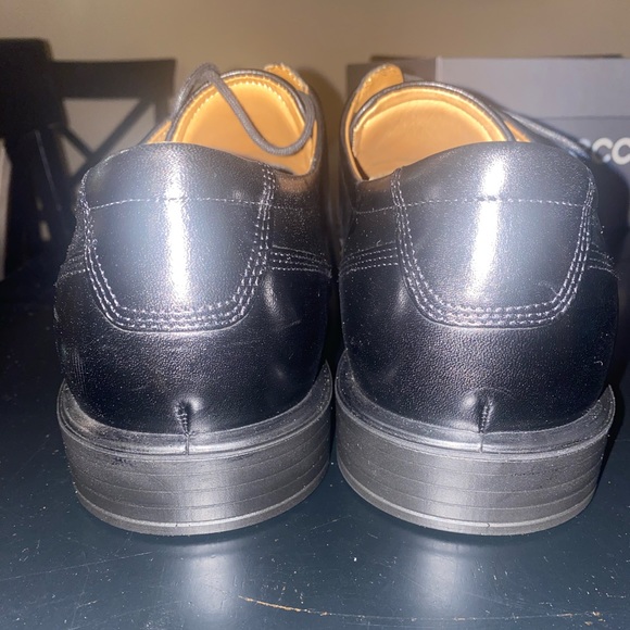 ECCO Cairo Cap Toe Genuine Leather Dress Shoes - Picture 3 of 5